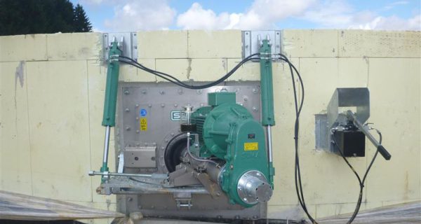 máy khuấy trục dài hầm biogas SUMA
